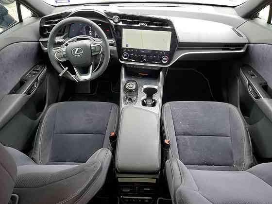 2023 LEXUS RZ 450E оригинальный пробег, чистая история Тирасполь