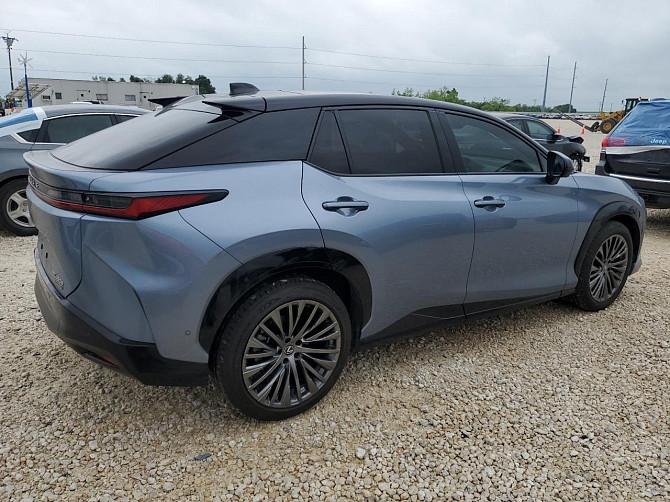 2023 LEXUS RZ 450E оригинальный пробег, чистая история Тирасполь - изображение 5