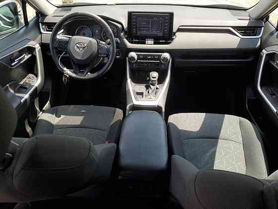 2021 TOYOTA RAV4 XLE AWD оригинальный пробег, чистая история Тирасполь