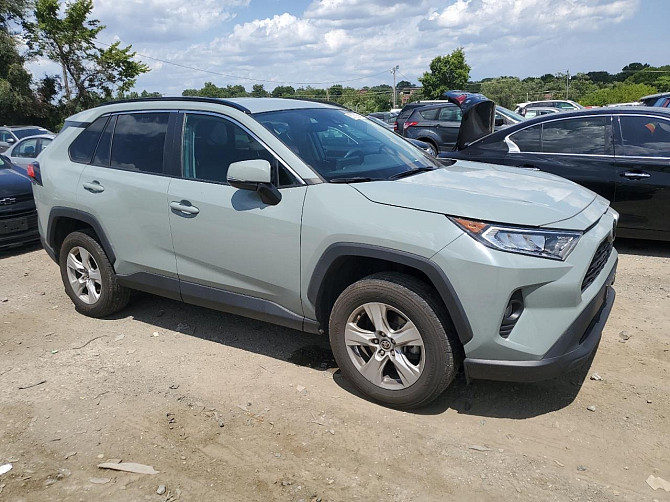 2021 TOYOTA RAV4 XLE AWD оригинальный пробег, чистая история Тирасполь - изображение 5