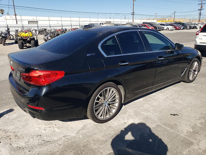 2018 BMW 530E оригинальный пробег, чистая история Тирасполь - изображение 4