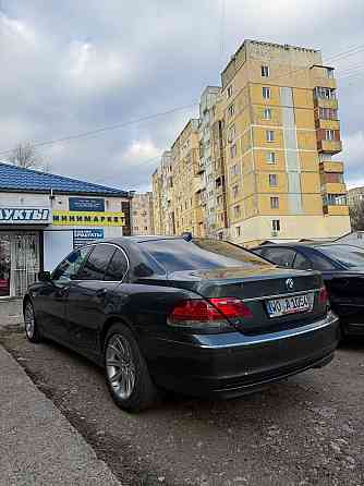 Бмв семерка в отличной комплектации Тирасполь