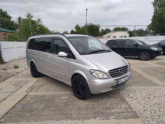 Шикарный минивен на автомате 9 мест Тирасполь звоните Тирасполь