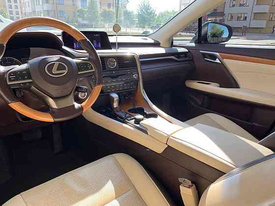 Продам Lexus RX 350 2016 год Тирасполь
