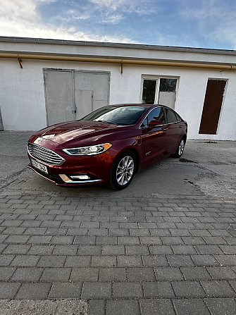 Свежепригнан плагин гибрид можно на обмен пишите.Тирасполь Тирасполь - изображение 2