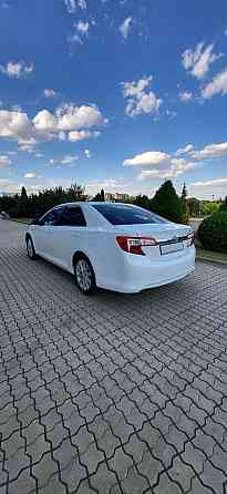 Продам в отличном состоянииToyota Camry 50/XLE /2012/2.5 бензин/гибрид Тирасполь