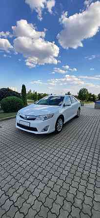 Продам в отличном состоянииToyota Camry 50/XLE /2012/2.5 бензин/гибрид Тирасполь