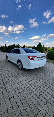 Продам в отличном состоянииToyota Camry 50/XLE /2012/2.5 бензин/гибрид Тирасполь - изображение 2