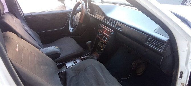 Мерседес 124 газ метан все исправно на полном ходу. Тирасполь - изображение 3