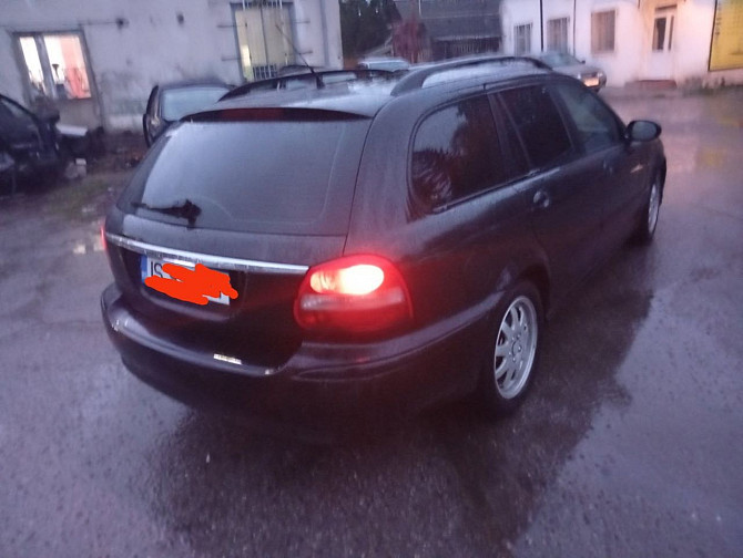 Свежепригнан отличный авто расход 6 л по городу пишите или на обмен.Тирасполь Тирасполь - изображение 3