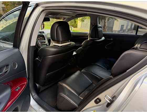 Шикарный лексус гс гибрид в Тирасполе пишите звоните. Тирасполь