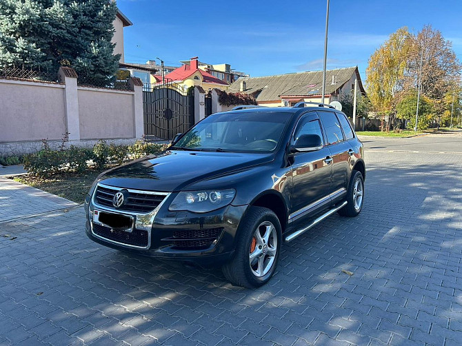 Максимальная комплектация полный привод две пары колес. Тирасполь - изображение 1