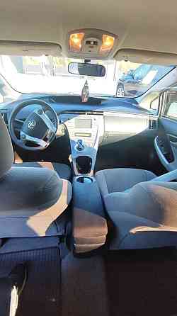 Нейтральные номера классный приус в Тирасполе. Тирасполь