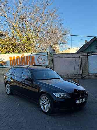 БМВ 320 только приехала обслужена или на обмен. Тирасполь