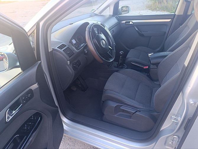 Отличный семейный авто с небольшим расходом топлива. Тирасполь - изображение 5