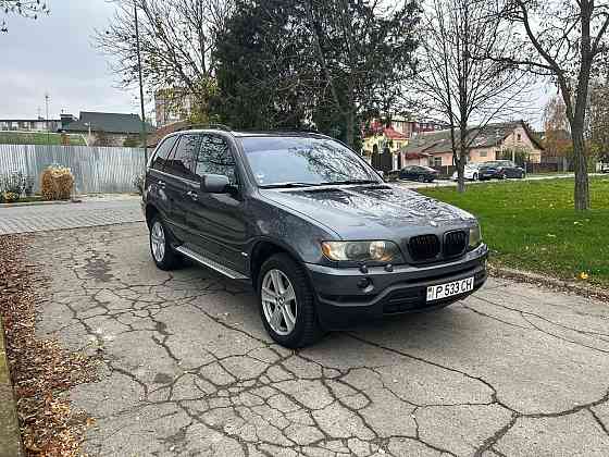 Максимальная комплектация бмв х5 обслужен Тирасполь