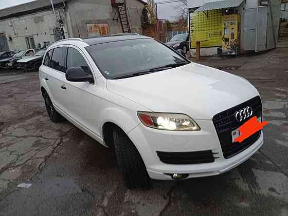 Максимальная комплектация ауди кью сем обслужена. или на обмен. Тирасполь