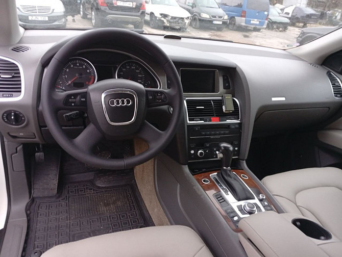 Максимальная комплектация ауди кью сем обслужена. или на обмен. Тирасполь - изображение 2