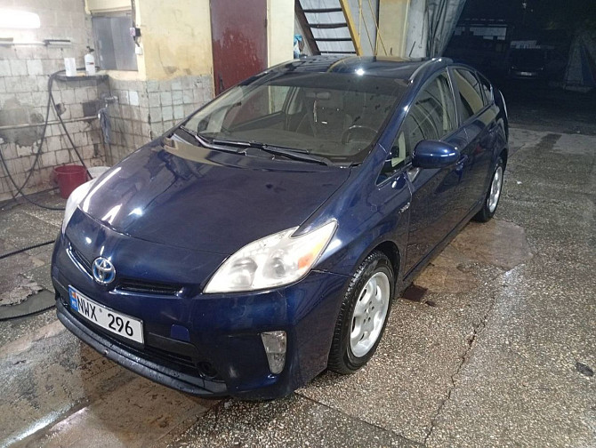 Приус очень экономный гибрид газ метан Тирасполь пишите Тирасполь - изображение 1