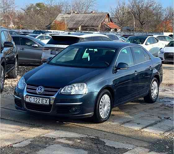 Отличная джета на автомате хорошая комплектация. Тирасполь