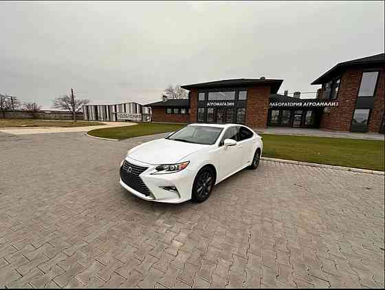 Шикарный лексус гибрид плюс газ метан пишите Тирасполь Тирасполь