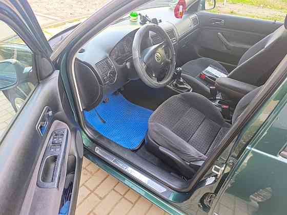 Отличный гольфик классная комплектация пишите. Тирасполь