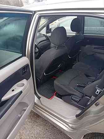 Минивен для семьи газ пропан на автомате пишите на обмен. Тирасполь