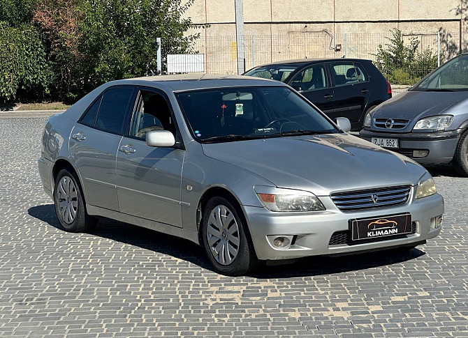 Лексус ис в хорошей комплектации или на обмен. Тирасполь - изображение 3