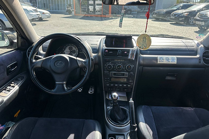 Лексус ис в хорошей комплектации или на обмен. Тирасполь - изображение 4