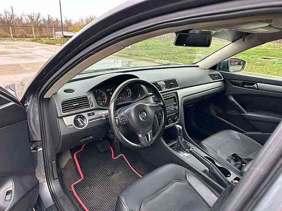 Максимальная комплектация надежный автомат или на обмен.без вложений.пишите Тирасполь