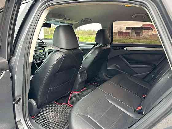 Максимальная комплектация надежный автомат или на обмен.без вложений.пишите Тирасполь