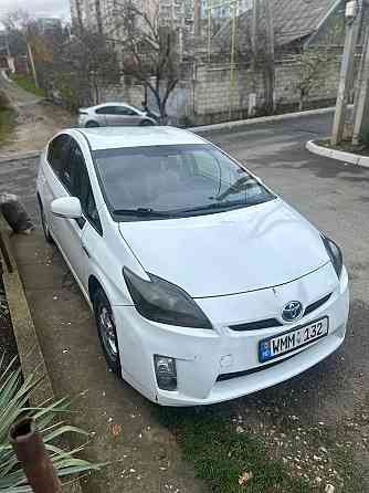Отличный приус гибрид газ в хорошей комплектации Тирасполь Тирасполь