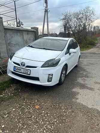 Отличный приус гибрид газ в хорошей комплектации Тирасполь Тирасполь