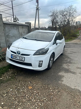 Отличный приус гибрид газ в хорошей комплектации Тирасполь Тирасполь - изображение 3