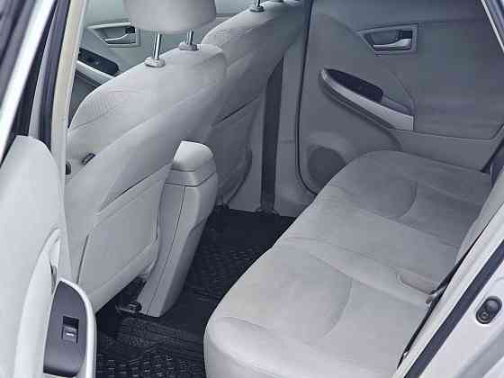 Рестовый приус полностью обслужен пишите на обмен. Тирасполь