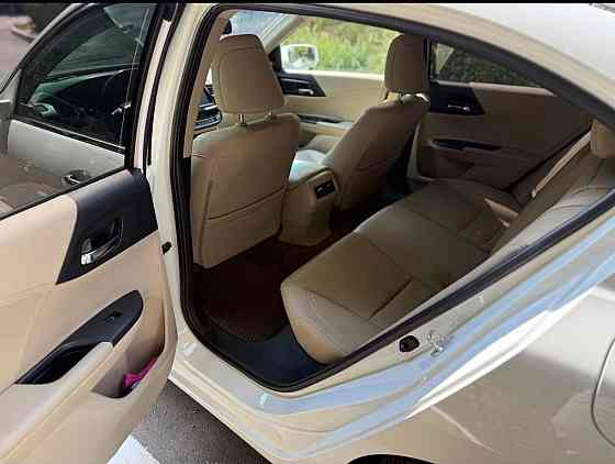 Максимальная комплектация гибрид или на обмен Тирасполь Tiraspol