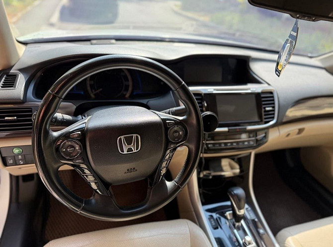 Максимальная комплектация гибрид или на обмен Тирасполь Тирасполь - изображение 5