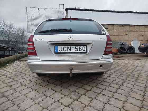 Мерседес в хорошем состоянии на обмен пишите. Тирасполь
