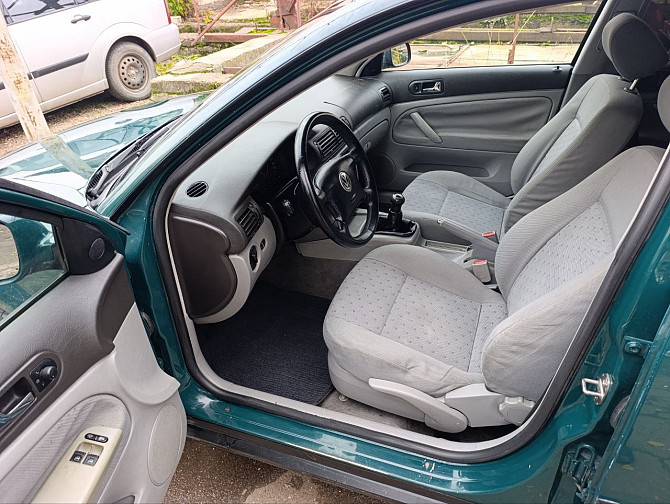 Пасат в хорошем состоянии можно и на обмен пишите. Тирасполь - изображение 3