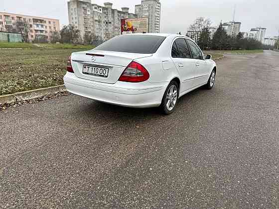 Комфортный мерседес 211 на автомате газ метан пишите Тирасполь