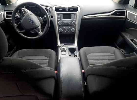 Форд гибрид экономный растаможен или на обмен пишите Тирасполь