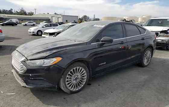 Форд гибрид экономный растаможен или на обмен пишите Тирасполь