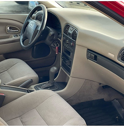 Надежная машина на автомате хорошая комплектация Tiraspol - fotografie 6