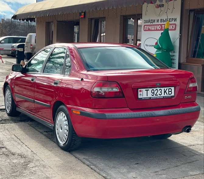 Надежная машина на автомате хорошая комплектация Tiraspol - fotografie 2