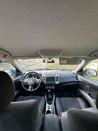 Митсубиси оутлендер полный привод растаможен пишите Tiraspol