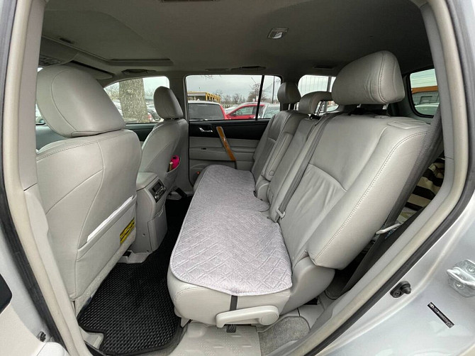 Надежный паркетник полный привод максималка.7 мест. пишите Тирасполь - изображение 5