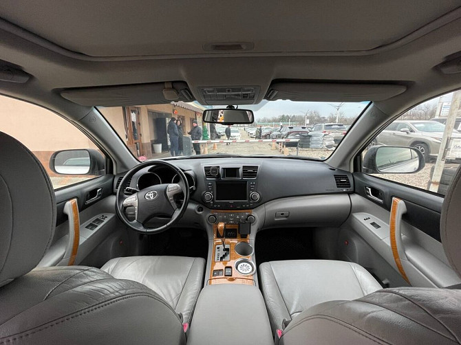 Надежный паркетник полный привод максималка.7 мест. пишите Тирасполь - изображение 4