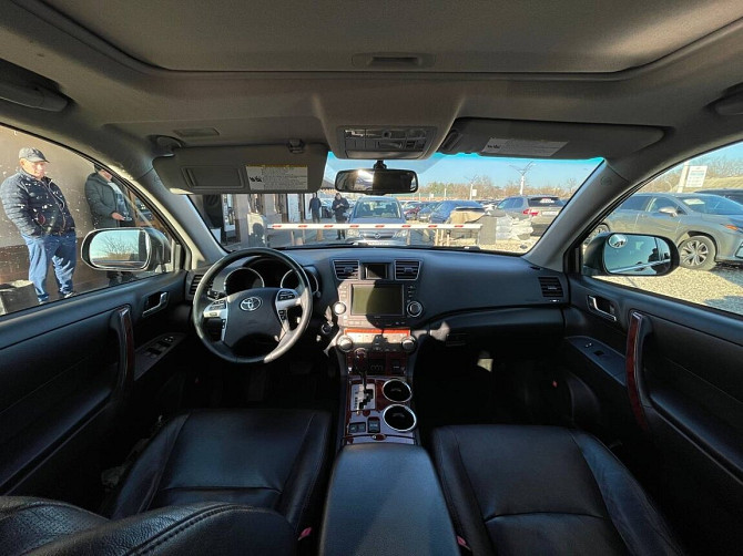 Надежный кроссовер полный привод 7 мест пишите Тирасполь - изображение 4