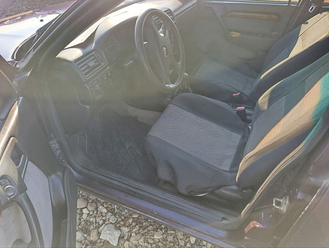 Опель вектра газ метан все исправно работает пишите Tiraspol - fotografie 3