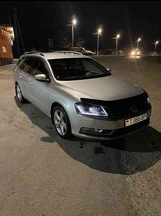 Отличный пасат газ метан заводской пишите Tiraspol